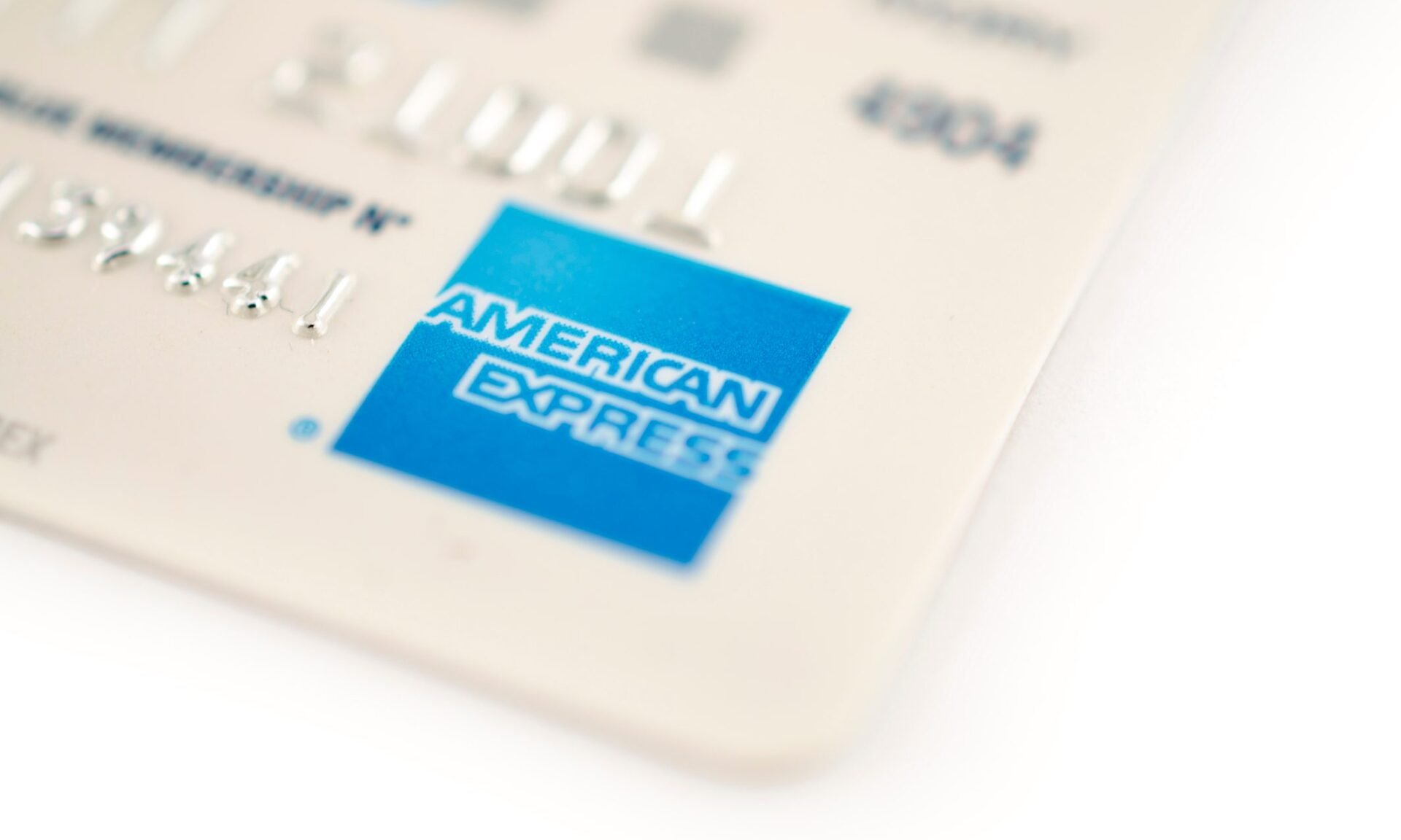 Amex Fixed Points Travel Canada Guide: How It Works, Best Uses, and When It Beats Transfers