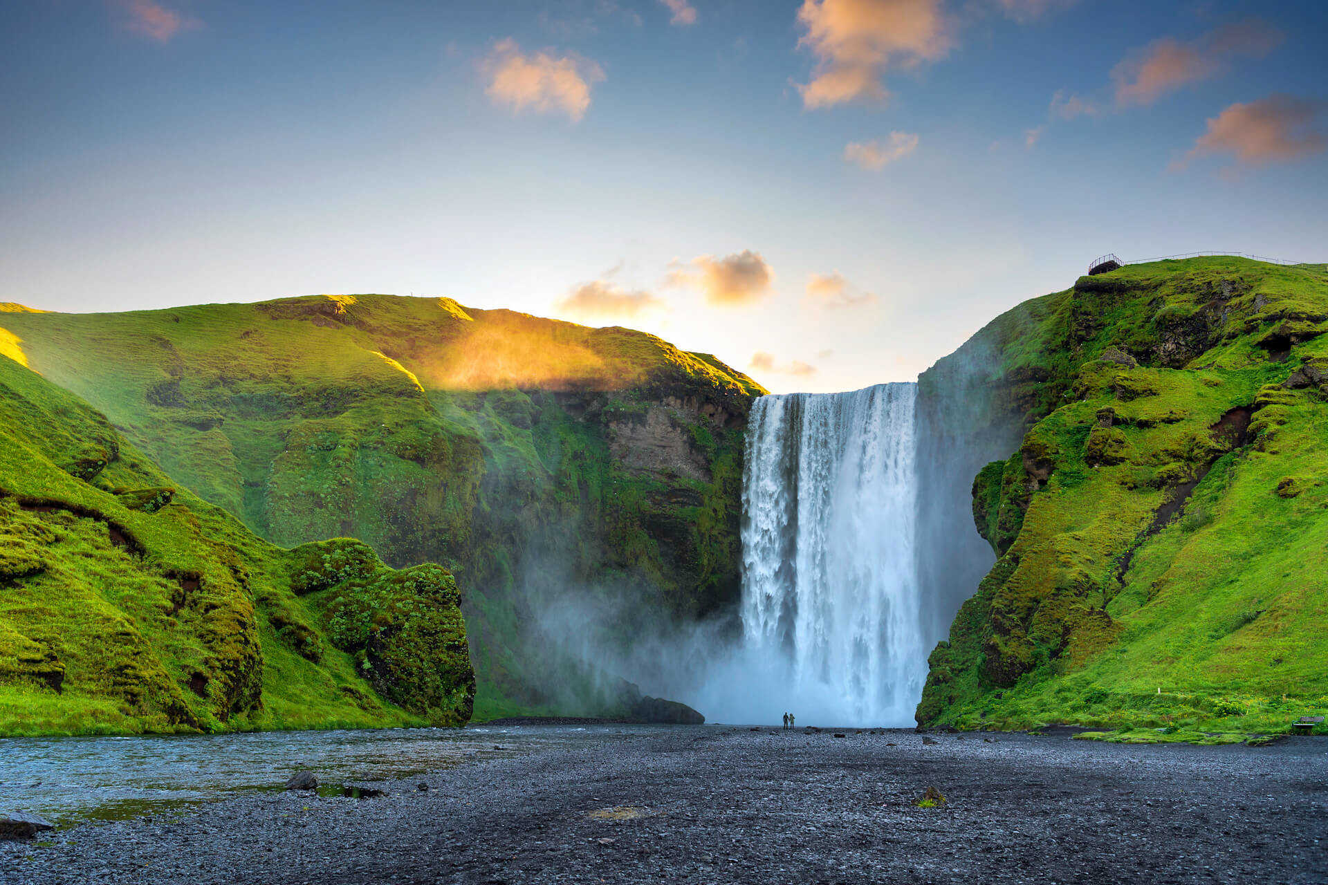 Saskatoon to Iceland flights for $692 - Sep 2026