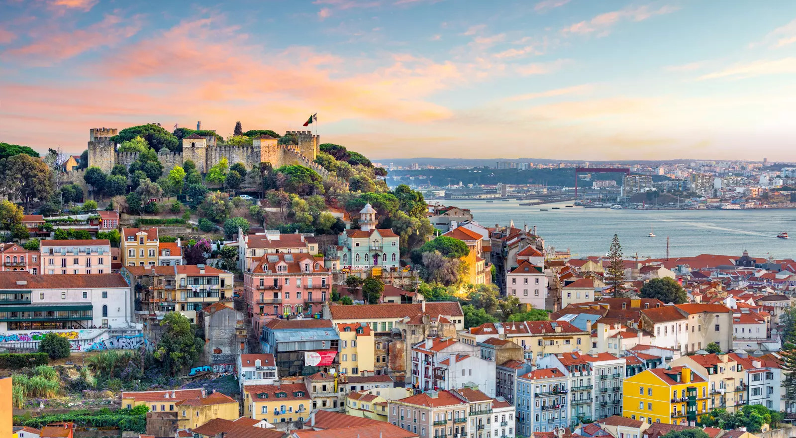 Vancouver to Lisbon flights for $493 - Apr 2026